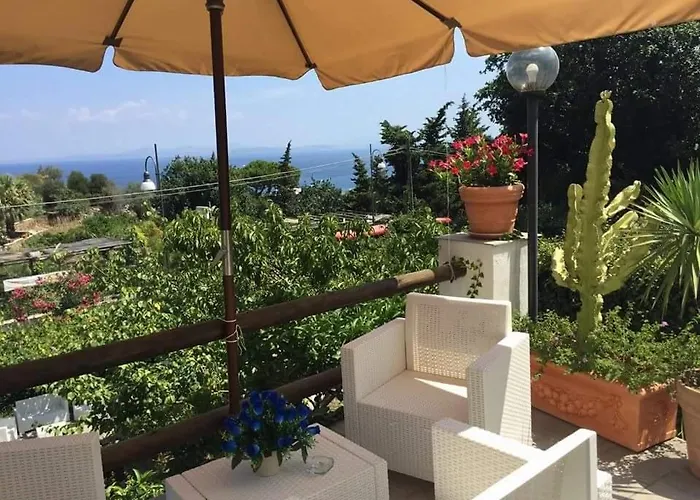 Sweet Lacco Ameno (Isola d'Ischia)