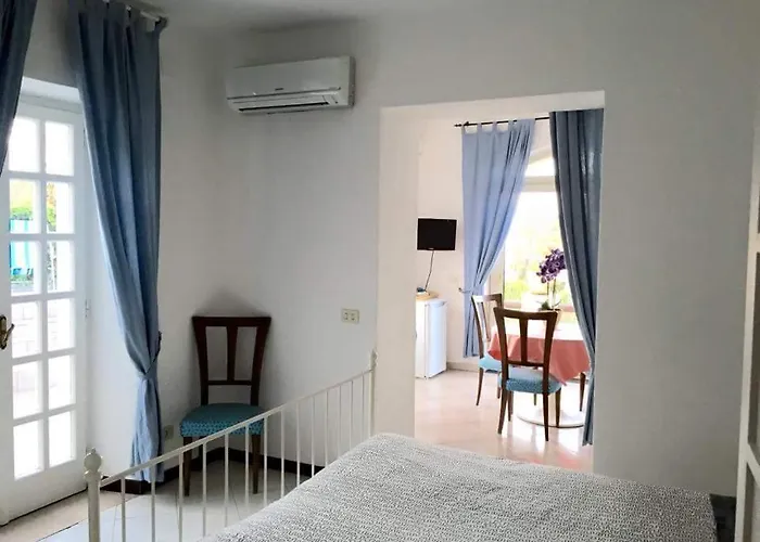 Sweet Frühstückspension Lacco Ameno (Isola d'Ischia)